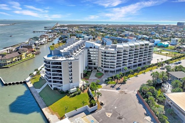 1000 N Station St 317, Port Aransas, TX 78373