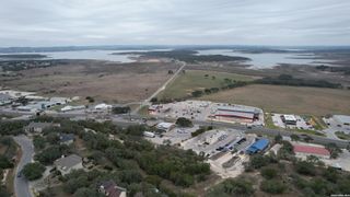 1061 Cougar, Canyon Lake, TX 78133