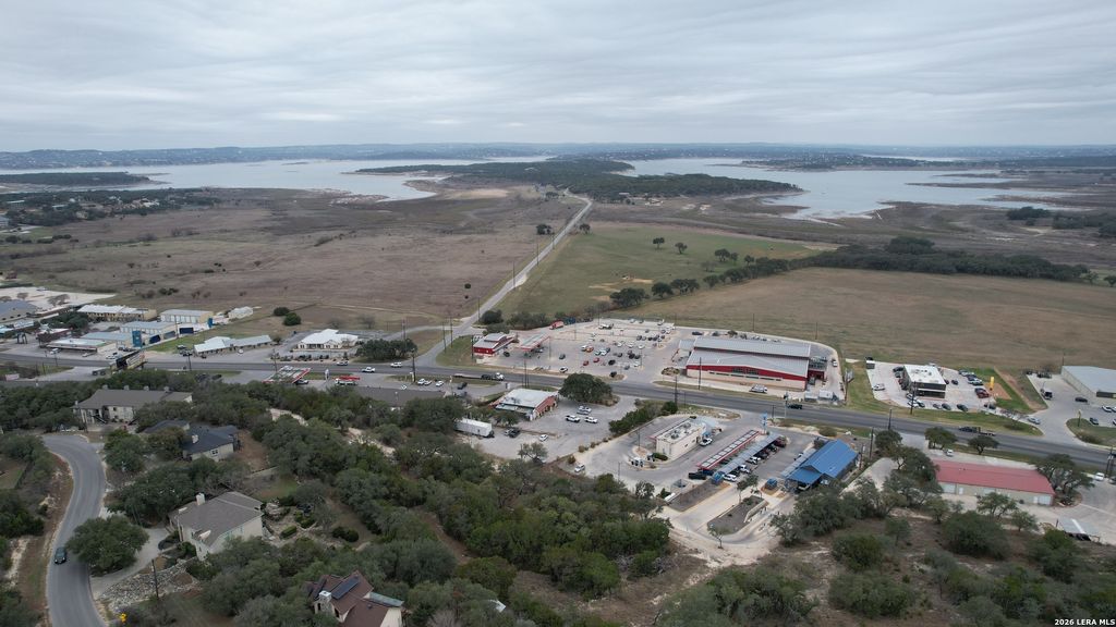 1061 Cougar, Canyon Lake, TX 78133