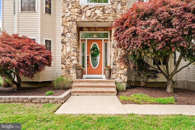 7 COUNTRY HOUSE WAY, Columbus, NJ 08022