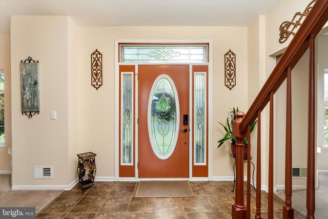 7 COUNTRY HOUSE WAY, Columbus, NJ 08022