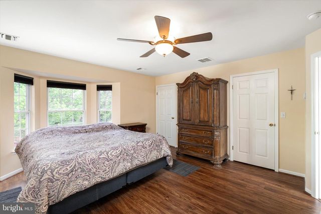 7 COUNTRY HOUSE WAY, Columbus, NJ 08022