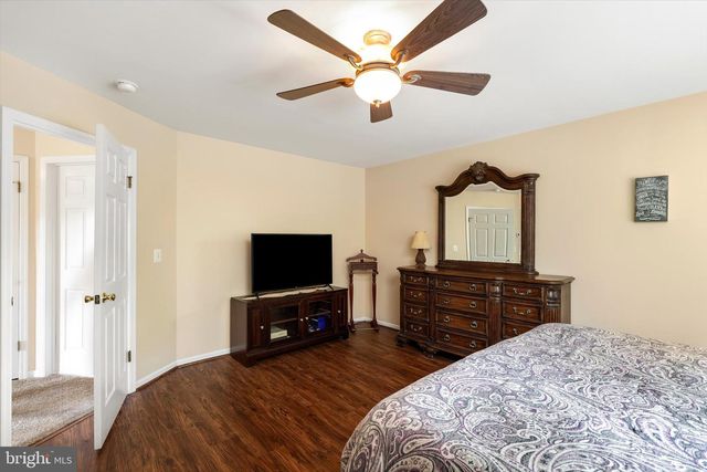 7 COUNTRY HOUSE WAY, Columbus, NJ 08022