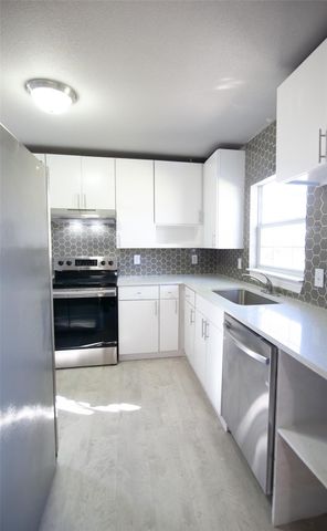 1606 Davis Boulevard, Garland, TX 75042