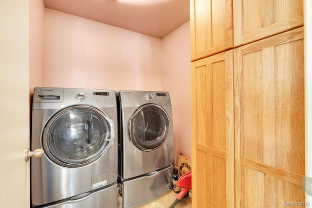 3852 Florman, Waterford Charter Township, MI 48329
