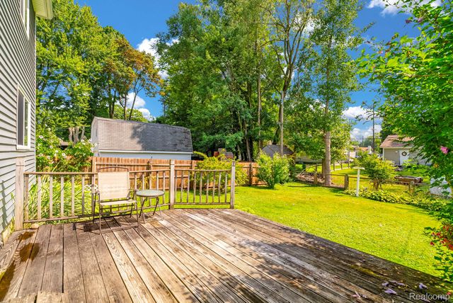 3852 Florman, Waterford Charter Township, MI 48329