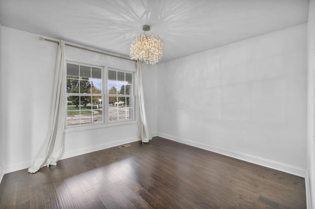 5475 Stevens Drive, Orient, OH 43146