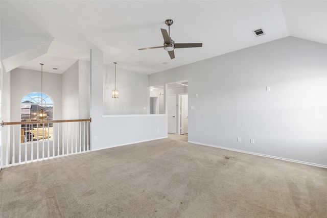 2708 Lake Country Drive, Grand Prairie, TX 75052