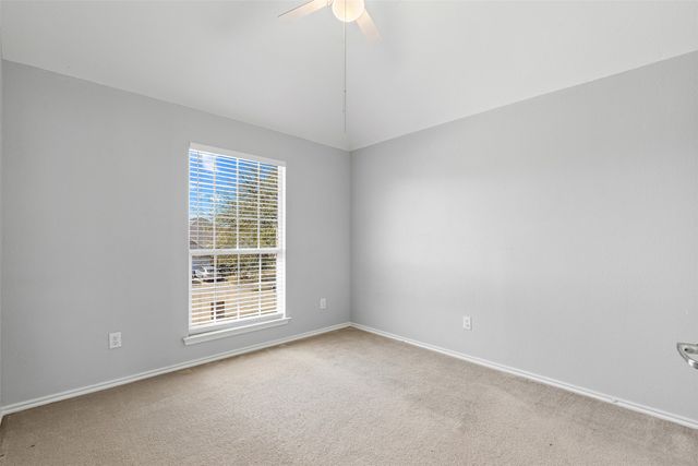 2708 Lake Country Drive, Grand Prairie, TX 75052
