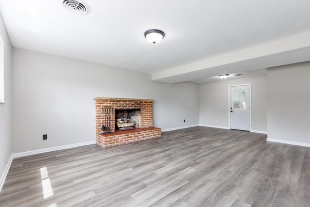 30 Bustetter Drive, Florence, KY 41042