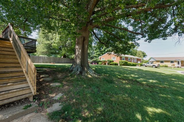 30 Bustetter Drive, Florence, KY 41042