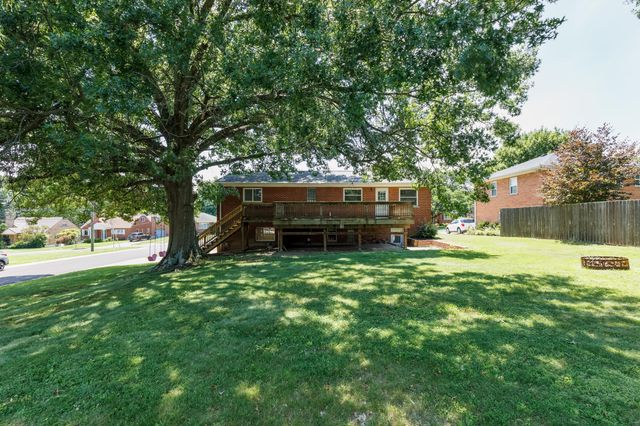 30 Bustetter Drive, Florence, KY 41042