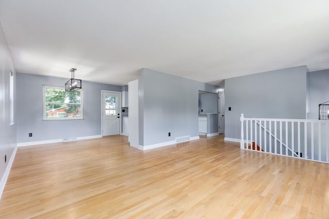 30 Bustetter Drive, Florence, KY 41042