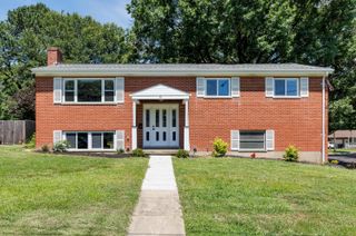 30 Bustetter Drive, Florence, KY 41042