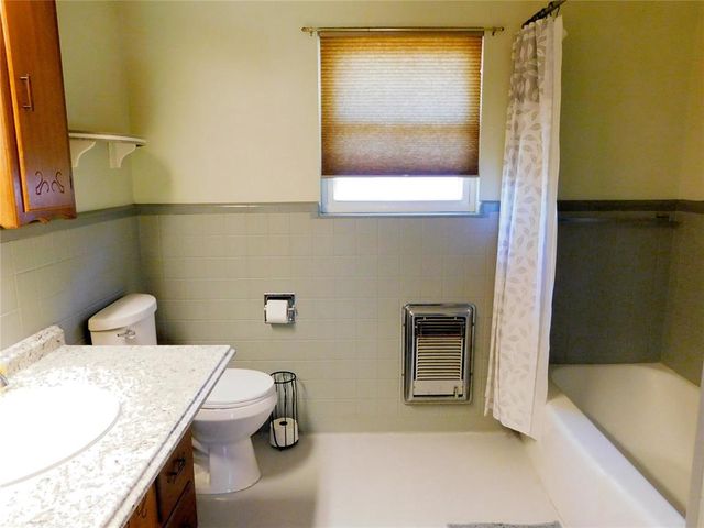 1817 W Mansur Avenue, Guthrie, OK 73044