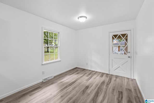 1014 3RD AVENUE NW, Alabaster, AL 35007