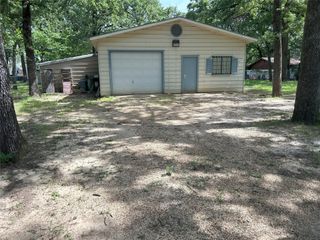 124 Red Bird Lane, Mabank, TX 75156