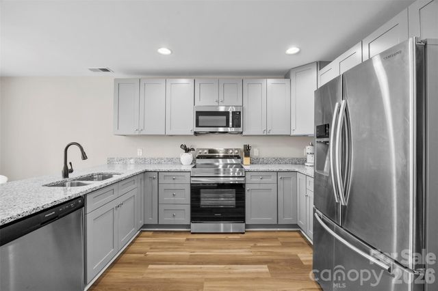 125 Lowrance Avenue, Kannapolis, NC 28081