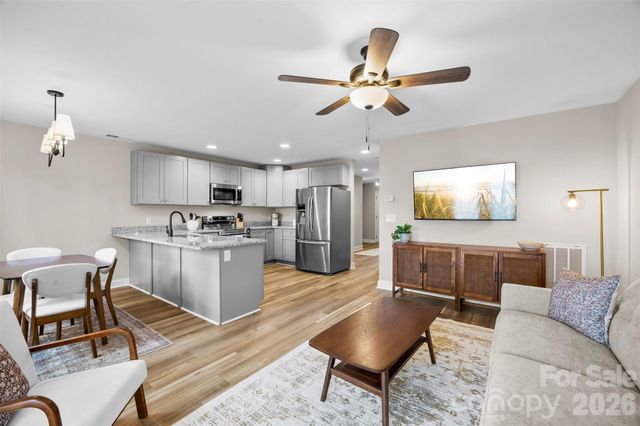 125 Lowrance Avenue, Kannapolis, NC 28081