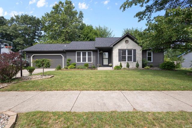 1004 Hidden Meadows Lane, Middlebury, IN 46540