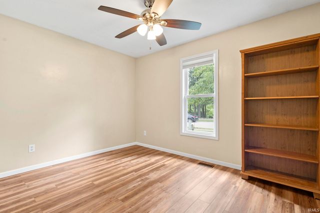 1004 Hidden Meadows Lane, Middlebury, IN 46540