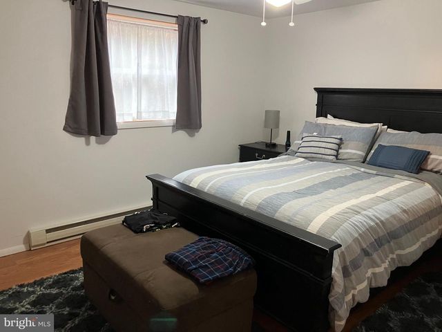 6 IROQUOIS RD, Albrightsville, PA 18210