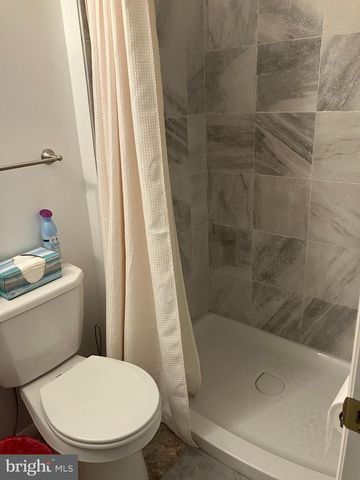 6 IROQUOIS RD, Albrightsville, PA 18210