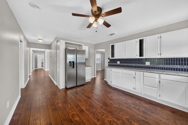 1075 Callender Lake Drive, Murchison, TX 75778