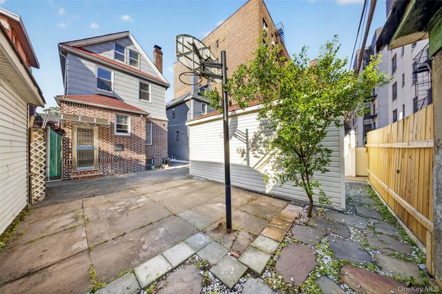 4084 Denman Street, Elmhurst, NY 11373