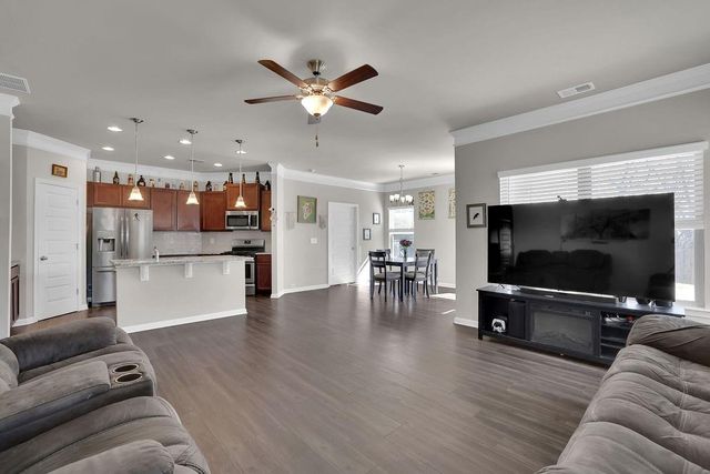 213 Prescott Circle, Canton, GA 30114