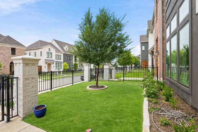 11948 Dahlia Bay Drive, Frisco, TX 75033