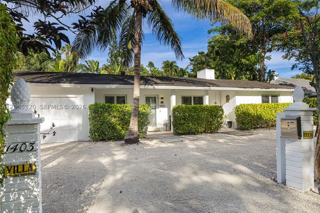 11403 NE 8th Ave, Biscayne Park, FL 33161