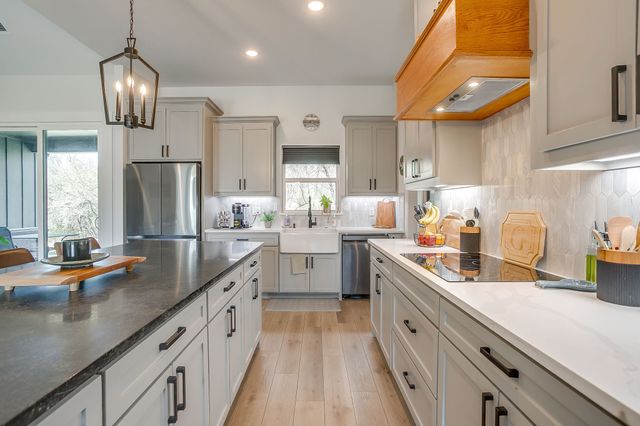 1040 Rose Court, Nemo, TX 76070