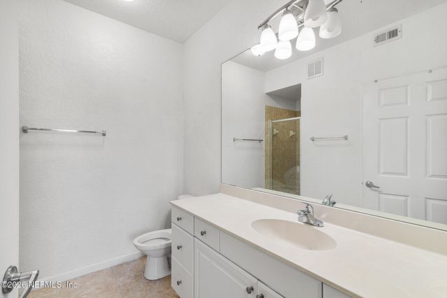 8539 GATE Parkway 433, Jacksonville, FL 32216