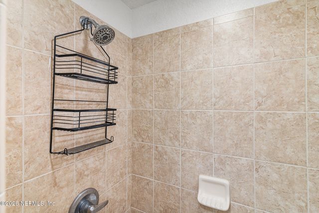 8539 GATE Parkway 433, Jacksonville, FL 32216