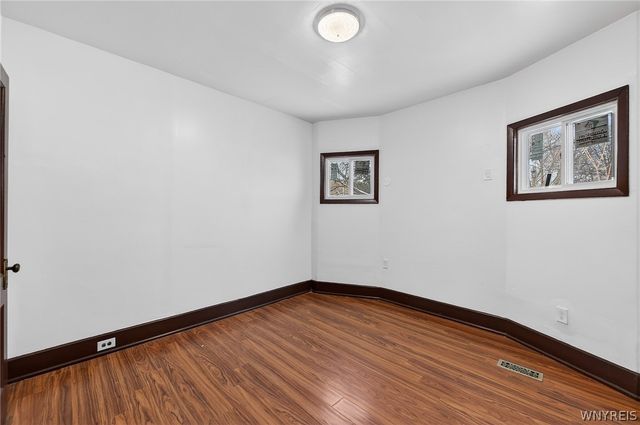 32 Brunswick Boulevard, Buffalo, NY 14208