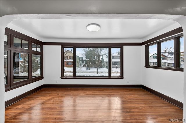 32 Brunswick Boulevard, Buffalo, NY 14208