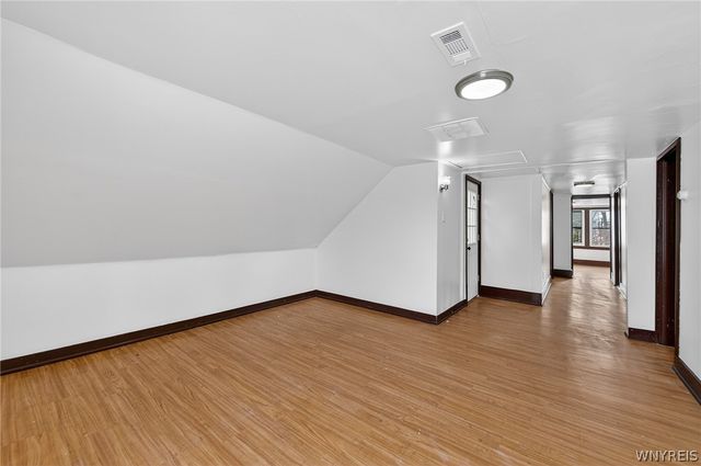 32 Brunswick Boulevard, Buffalo, NY 14208