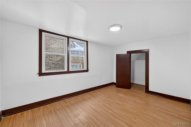 32 Brunswick Boulevard, Buffalo, NY 14208