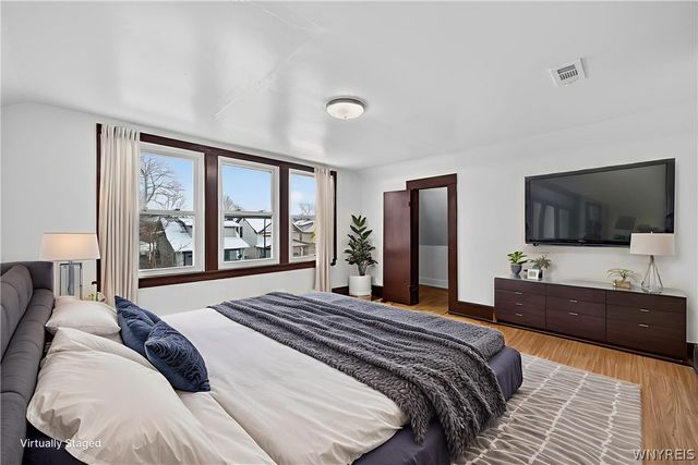 32 Brunswick Boulevard, Buffalo, NY 14208