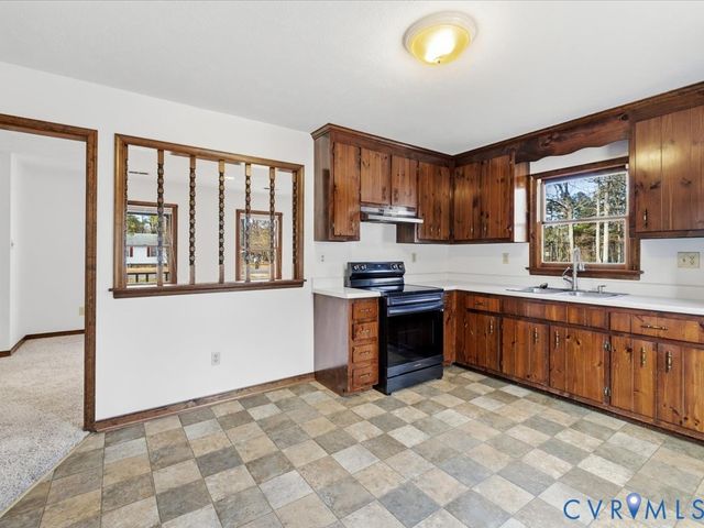 21 Old Memorial Dr, Henrico, VA 23150