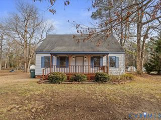 21 Old Memorial Dr, Henrico, VA 23150