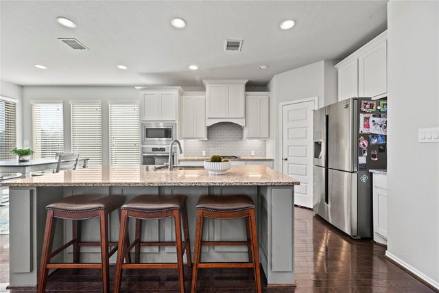 2610 Parker Oak Pass, Missouri City, TX 77459