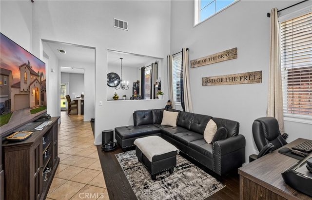 1464 Granada Way, Perris, CA 92571
