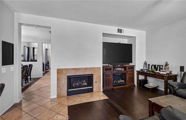 1464 Granada Way, Perris, CA 92571
