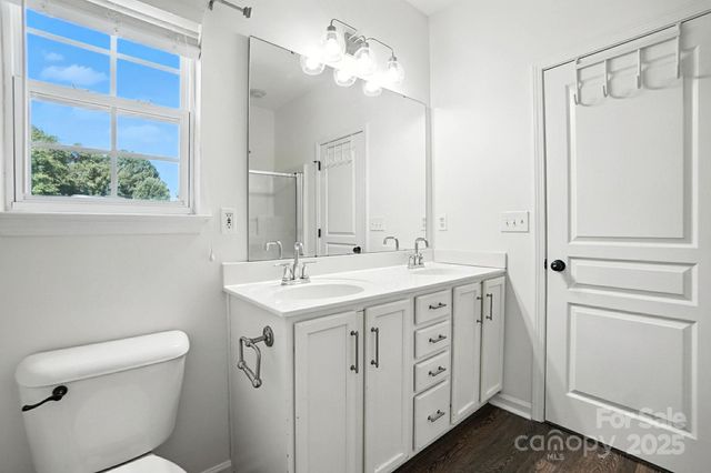 8710 Arrowhead Place Lane, Cornelius, NC 28031