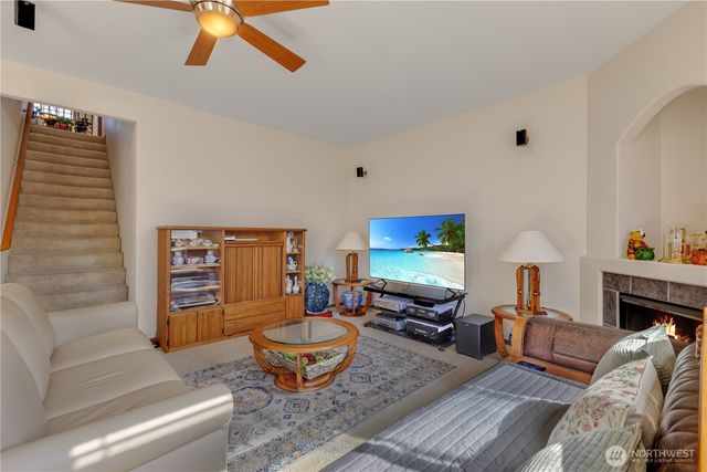 17422 90th Avenue E, Puyallup, WA 98375