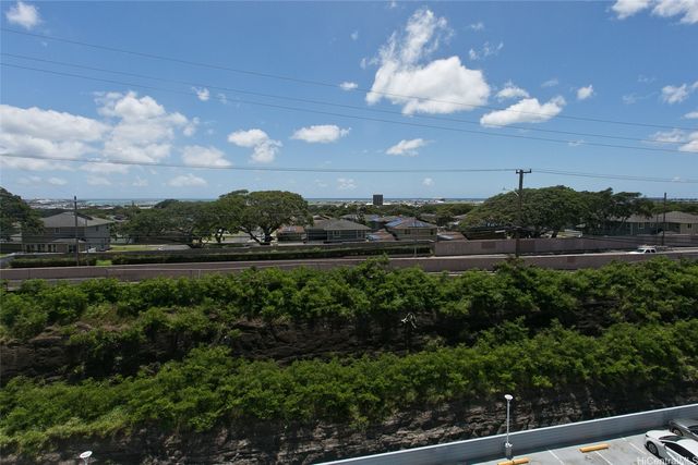 3045 Ala Napuaa Place 710, Honolulu, HI 96818
