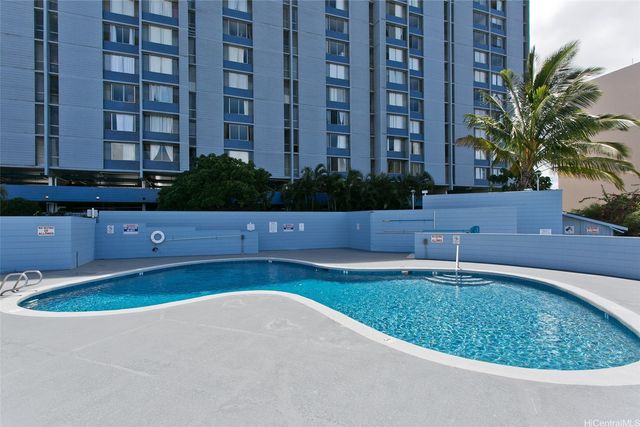 3045 Ala Napuaa Place 710, Honolulu, HI 96818