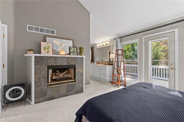21645 W 122nd Terrace, Olathe, KS 66061